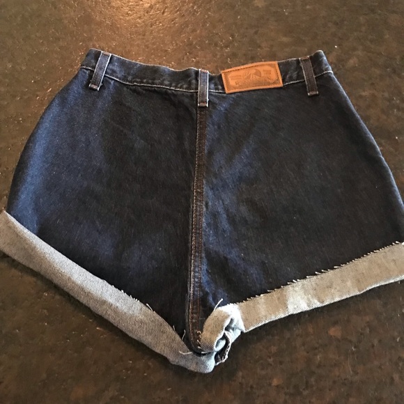 Rockies shorts - Picture 2 of 3